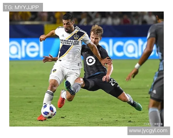 休斯顿迪纳摩与洛杉矶球队历史交锋战绩分析与回顾